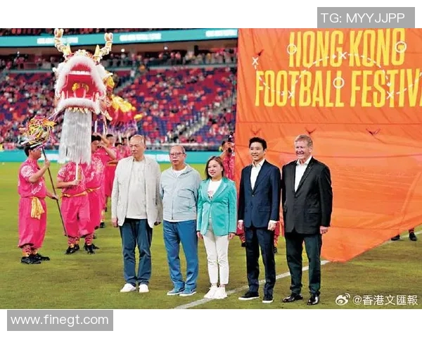 在香港街头偶遇足球明星的精彩瞬间与名单分享