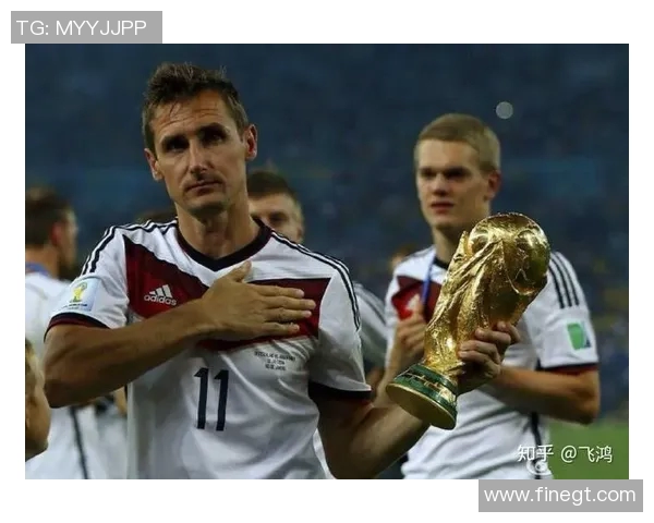 韩国足球明星全面排名及其成就分析与职业生涯回顾 韩国足球明星全面排名及其成就分析与职业生涯回顾