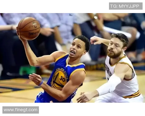 掘金与勇士激战全程回顾精彩瞬间与关键时刻分析 掘金与勇士激战全程回顾精彩瞬间与关键时刻分析